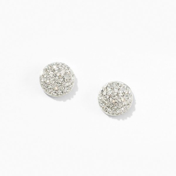 Must - Have Pave Studs